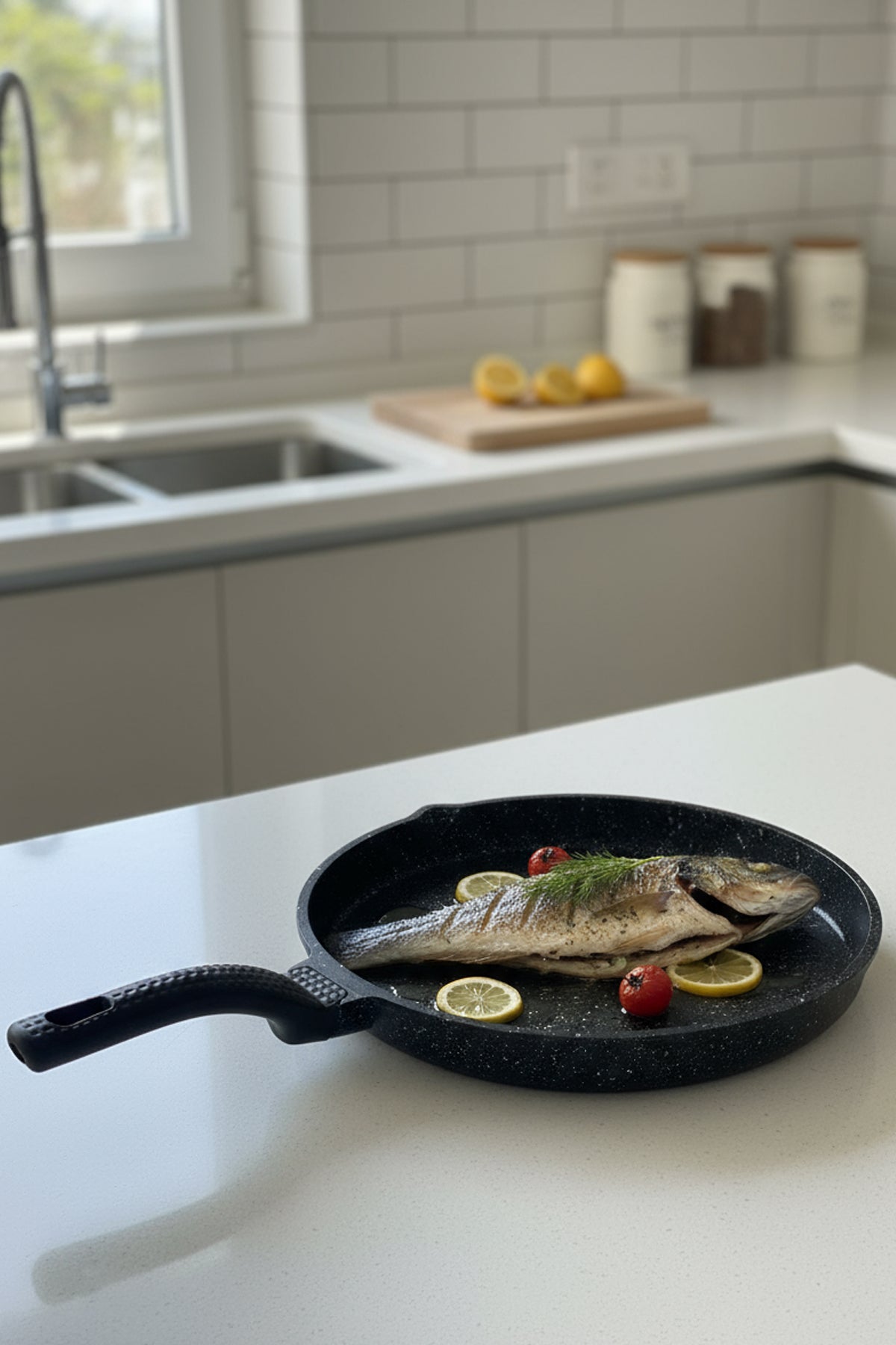 34 Cm Döküm Granit Yanmaz Yapışmaz Balık Tavası